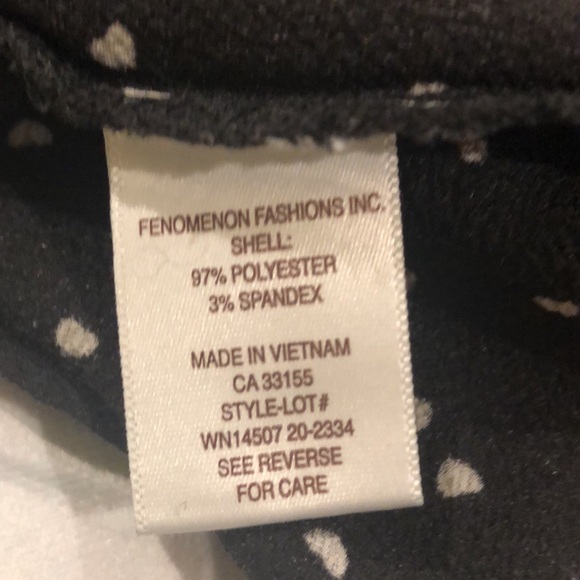 BLOuSOLOGY size M blouse. Black with small  white hearts - Picture 10 of 10